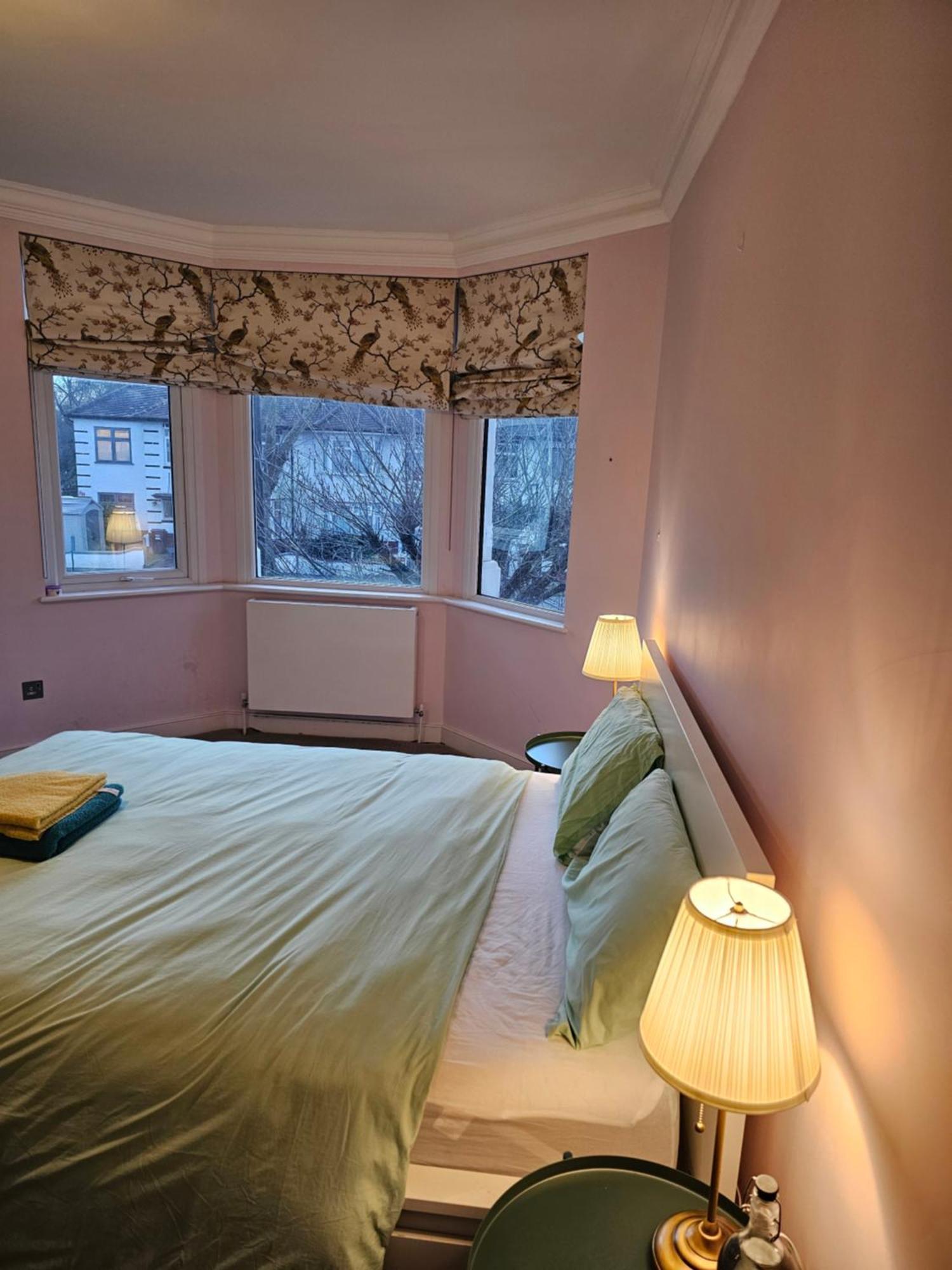 Bed and Breakfast Brentford House Екстер'єр фото