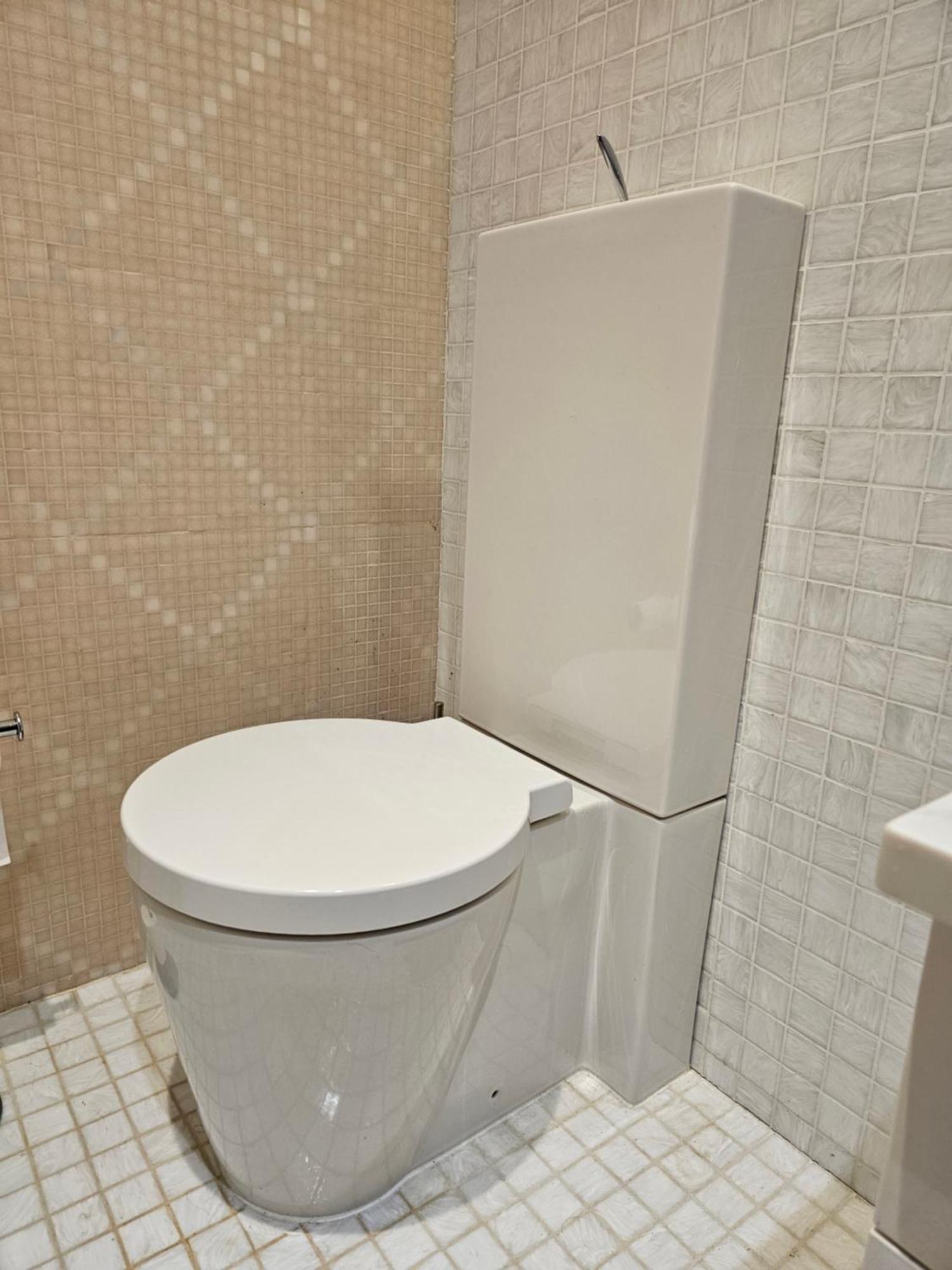 Bed and Breakfast Brentford House Екстер'єр фото